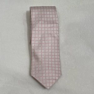 Men’s tie. NWT. Very, very light pink. Perfect condition.